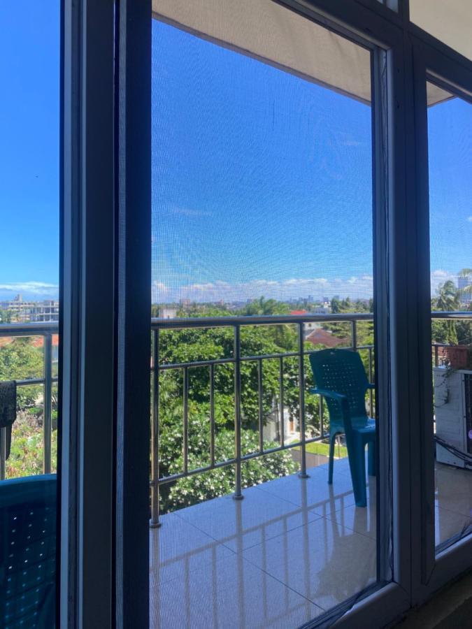 Beachfront M. A.apartment Homestay