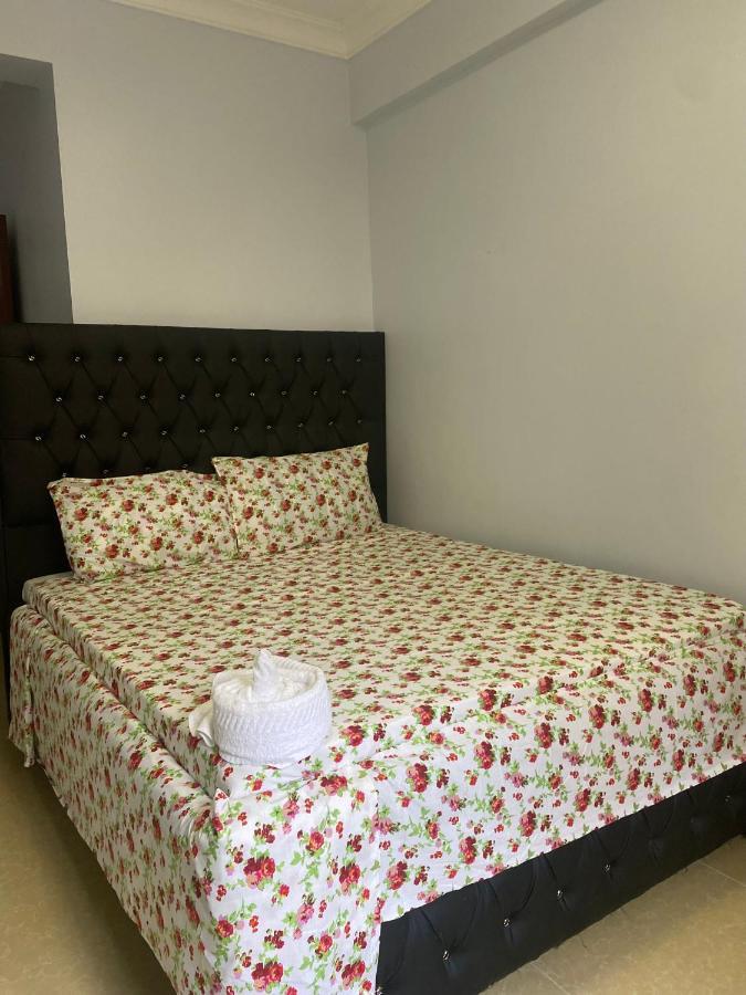 Beachfront M. A.apartment Homestay