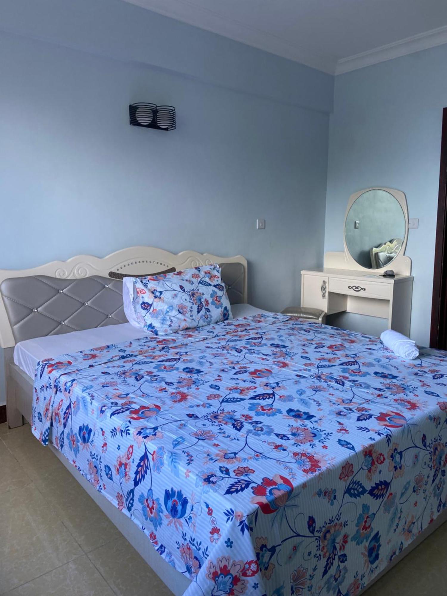 Beachfront M. A.apartment Homestay *